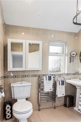 41 Grove Park Drive, Glasnevin, Dublin 11