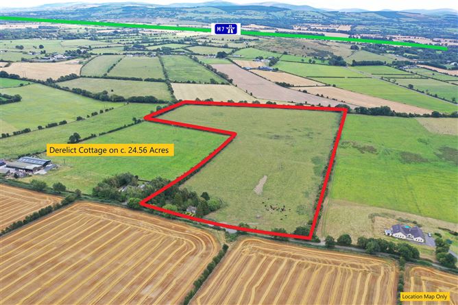 Main image for Cottage On C.24.56 Acres/9.94 H.A, Pluckstown, Straffan, Kildare