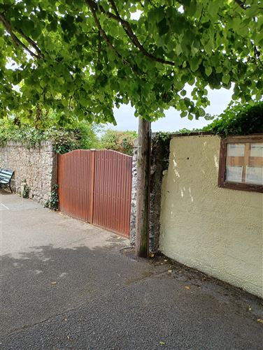 Main Street Ballylinan, Athy, Kildare