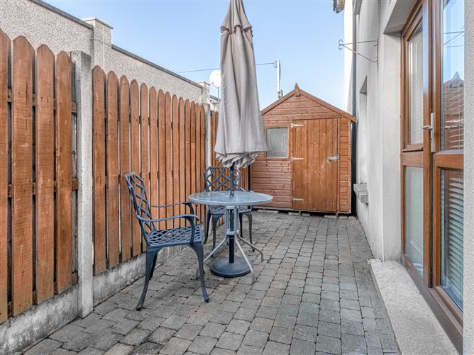 63 Slade Castle Avenue, Saggart, Dublin