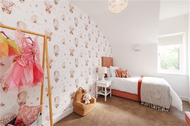 https://photos-a.propertyimages.ie/media/2/2/6/4680622/dbe3ca30-d4c5-47bf-8daa-ffd17469c4da_l.jpg