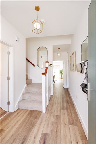 https://photos-a.propertyimages.ie/media/2/2/6/4680622/dbe3ca30-d4c5-47bf-8daa-ffd17469c4da_l.jpg