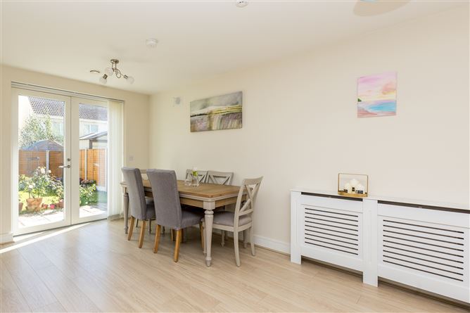 15 Diswellstown View, Castleknock, Dublin 15