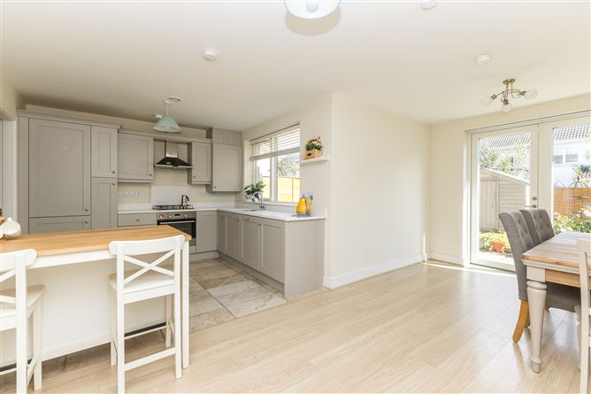 15 Diswellstown View, Castleknock, Dublin 15
