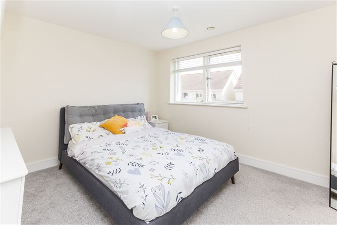 15 Diswellstown View, Castleknock, Dublin 15