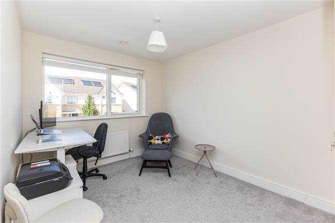 15 Diswellstown View, Castleknock, Dublin 15
