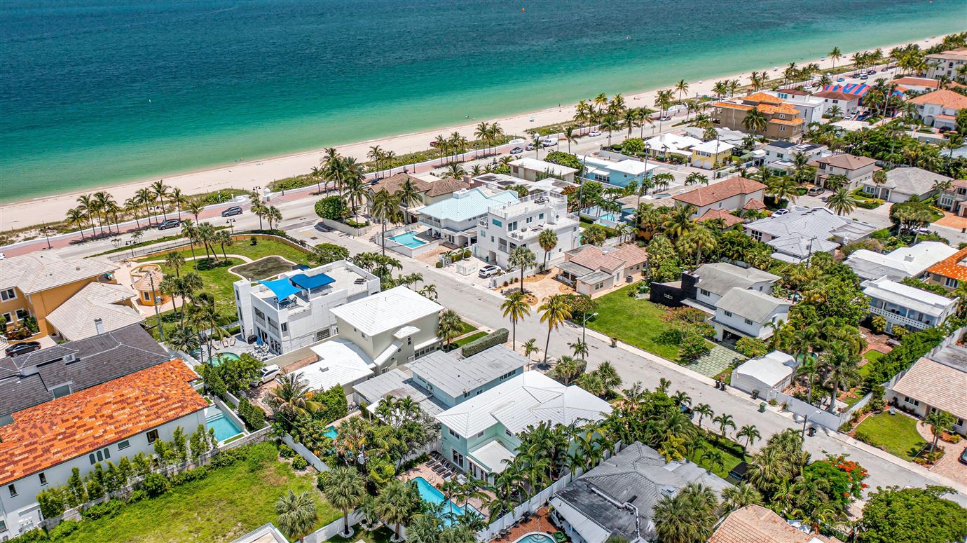 Coastal Charm Retreat,Fort Lauderdale,Florida,USA