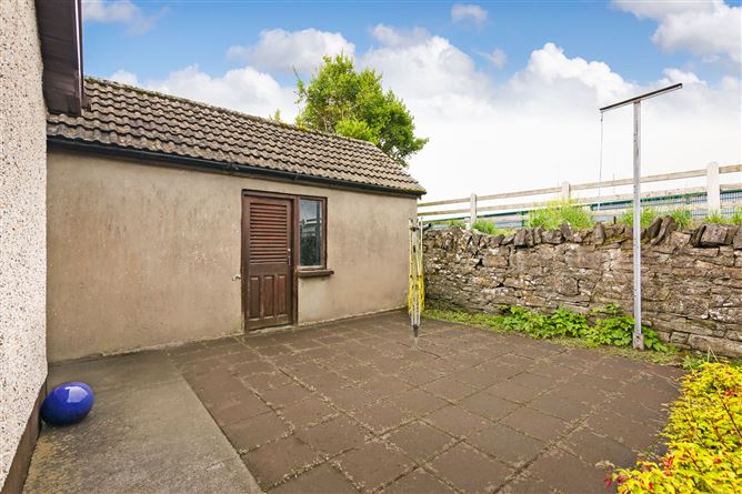 24 Oakfield Park, Sligo, Sligo