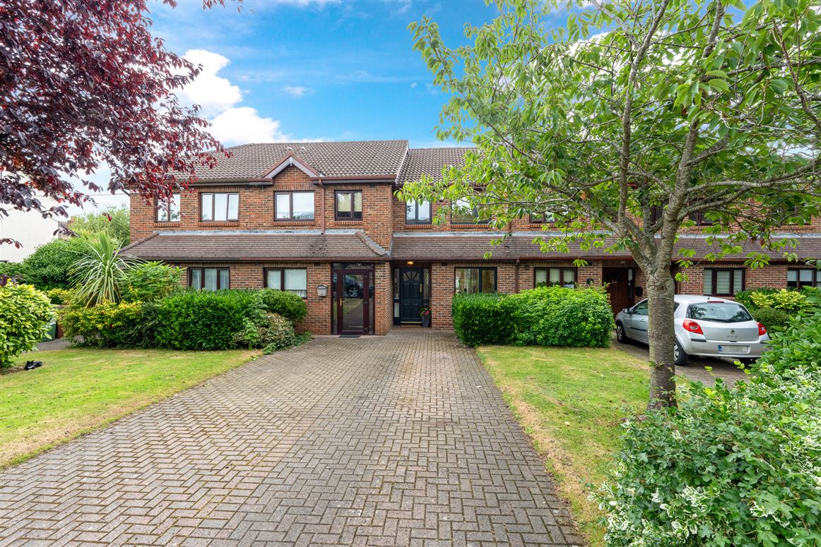 87 Merrion Park , Blackrock, Dublin