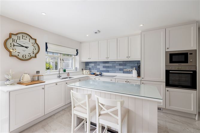 24 The Oaks, Ballinahinch Wood, Ashford, Co. Wicklow