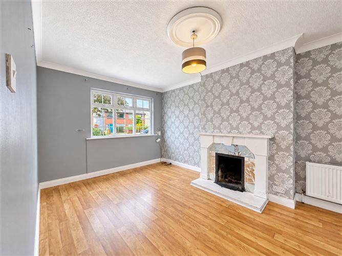 4 Woodvale Drive, Clonsilla, Dublin 15