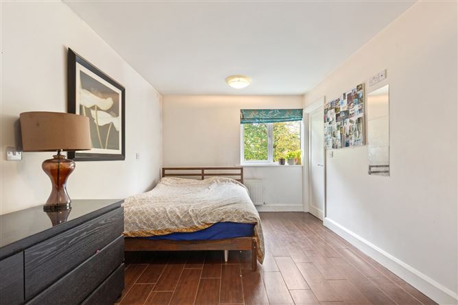 8 & 8A Fairfield Court, Sandymount, Dublin 4