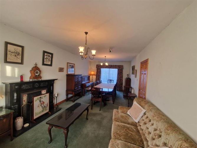 6 Ciamaltha Meadows, Nenagh, Tipperary