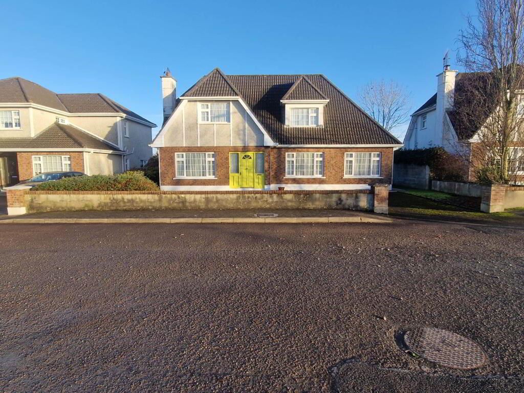 6 Ciamaltha Meadows, Nenagh, Tipperary