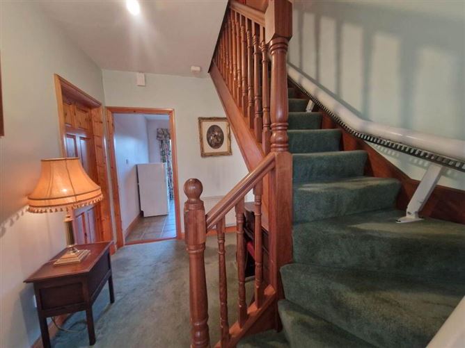 6 Ciamaltha Meadows, Nenagh, Tipperary