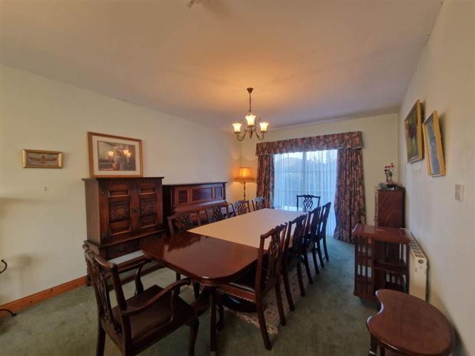 6 Ciamaltha Meadows, Nenagh, Tipperary