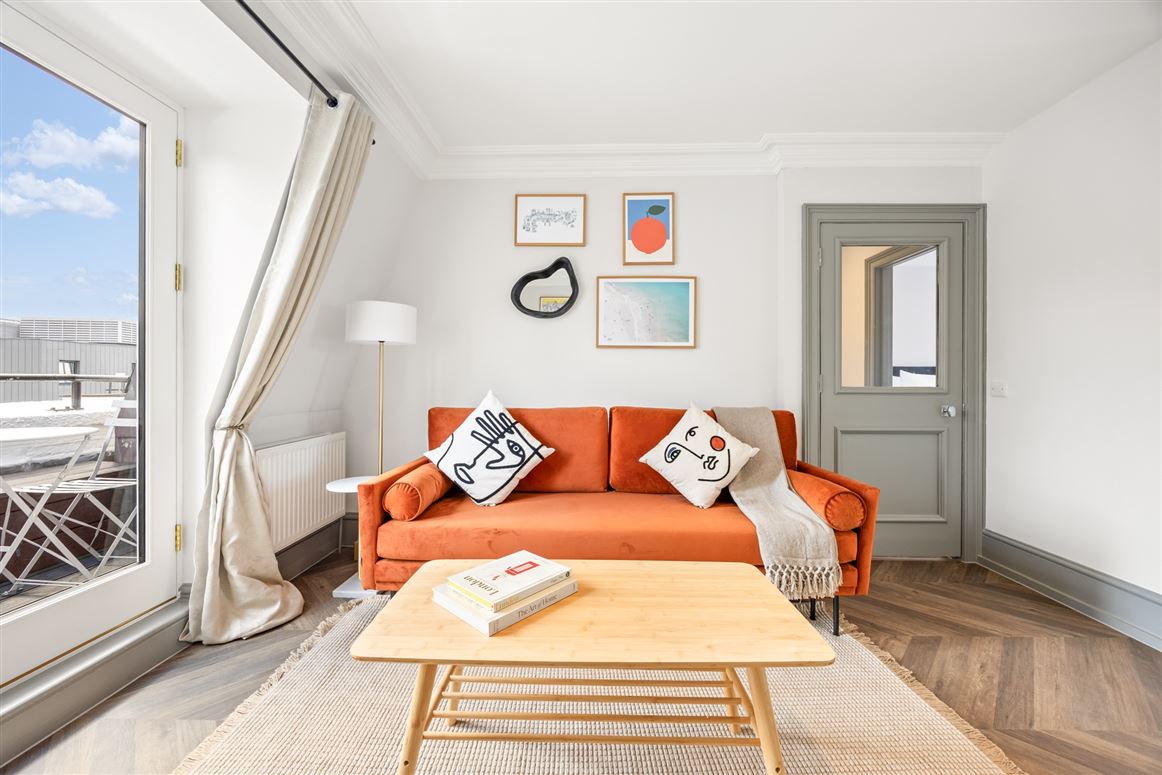 Vintage Theater,London,Greater London,United Kingdom