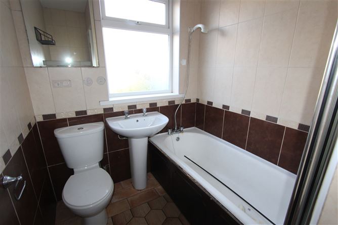 38 Bree, Castleblayney, Monaghan