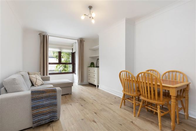 Photo 3 of 10 — Apt 2, Verschoyle House, Mount Street Lower, Dublin 2