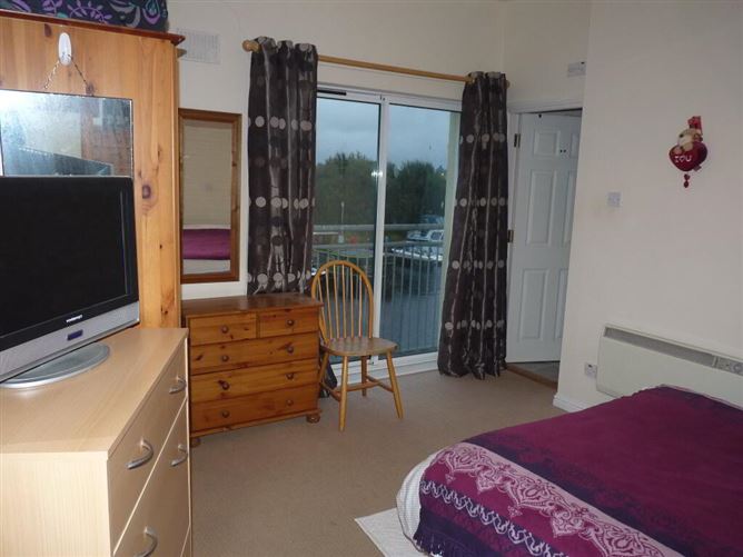 Apartment 28 Inver Gael, Carrick-on-shannon, County Roscommon