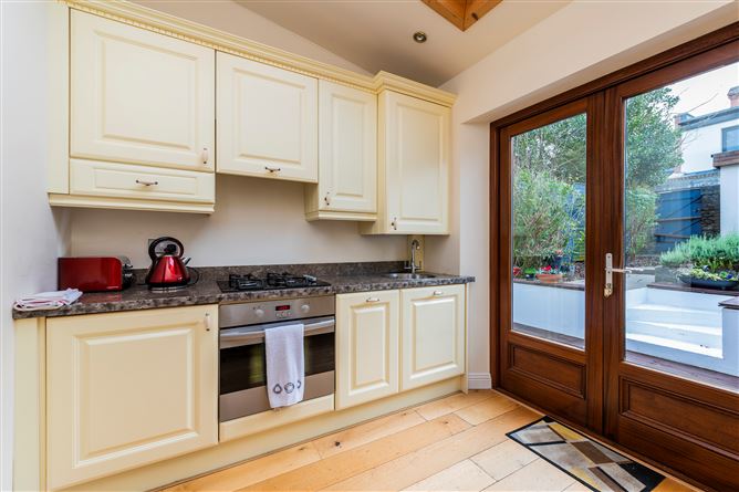 51 CARLINGFORD ROAD, Drumcondra, Dublin 9