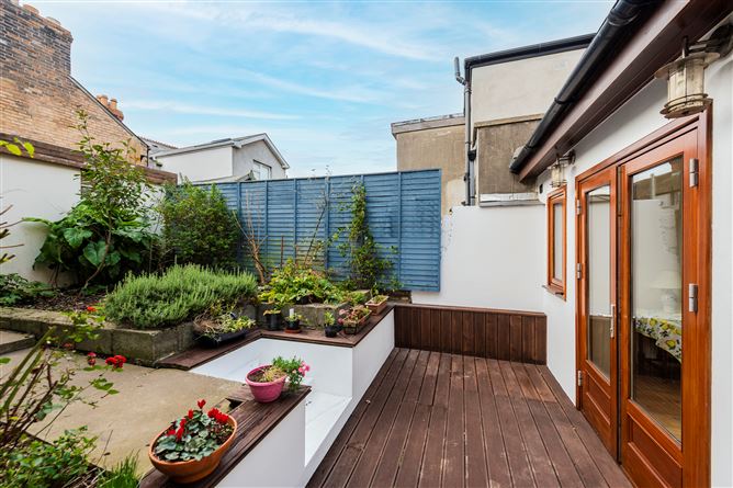 51 CARLINGFORD ROAD, Drumcondra, Dublin 9