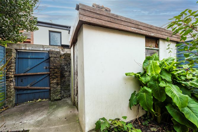 51 CARLINGFORD ROAD, Drumcondra, Dublin 9