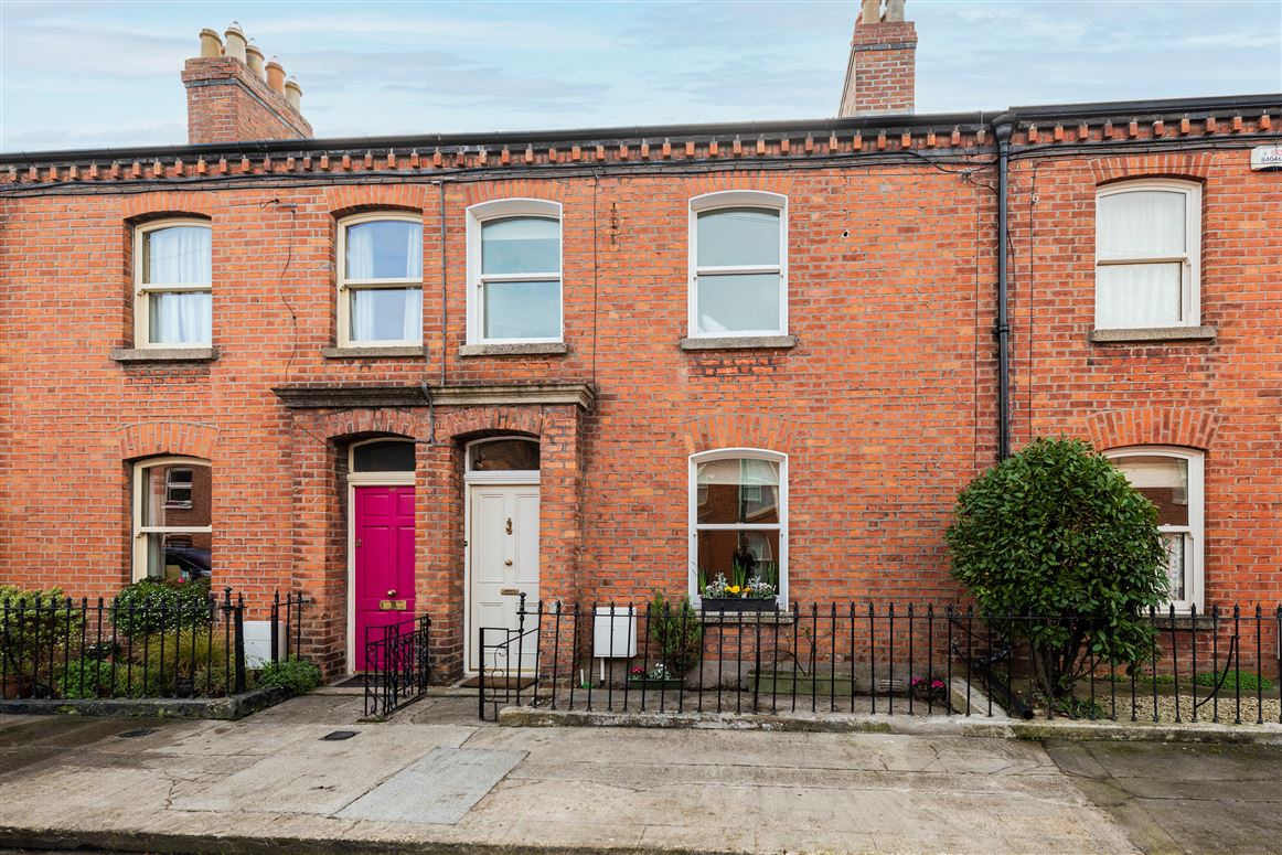 51 CARLINGFORD ROAD, Drumcondra, Dublin 9