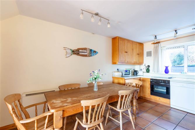 3 Castle End, Baltimore, Co. Cork