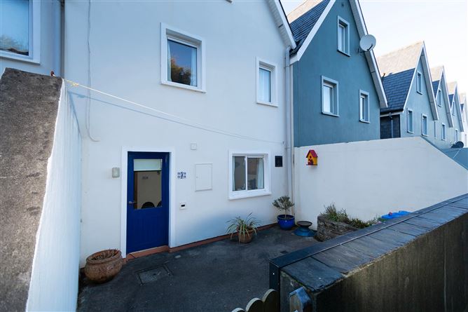3 Castle End, Baltimore, Co. Cork