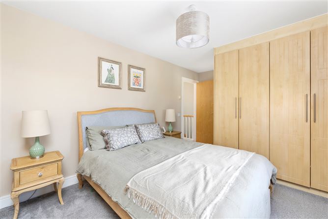 10 Castlegate Crescent, Adamstown, Lucan, Co. Dublin