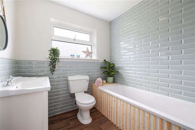6 Pembroke Vale, Herbert Road, Bray, Co. Wicklow