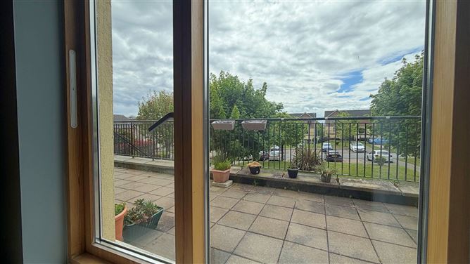 Photo 12 of 24 — 38 Woodleigh Way, Blessington, Wicklow