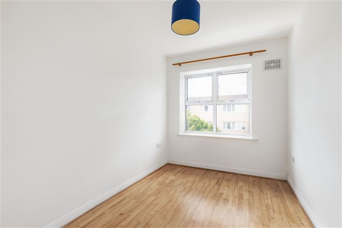 Photo 6 of 10 — Apt 83 Windmill Lane, South City Centre, Dublin 2