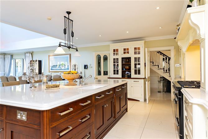 Woodberry, The Birches, Torquay Road, Foxrock, Dublin 18