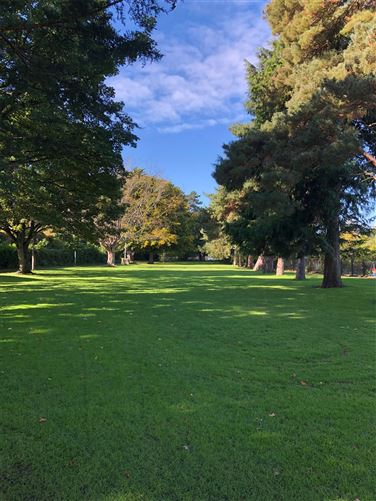 2 Frascati Park, Blackrock, Co. Dublin