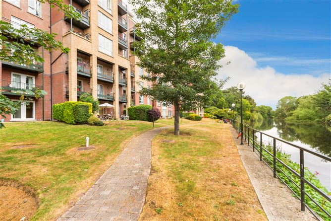 64 Phoenix, Riverpark Apartments,Conyngham Road, Islandbridge, Dublin 8