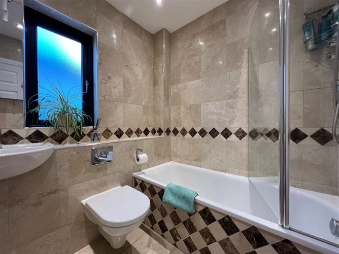 65 Cabinteely Green, Cabinteely, Dublin 18