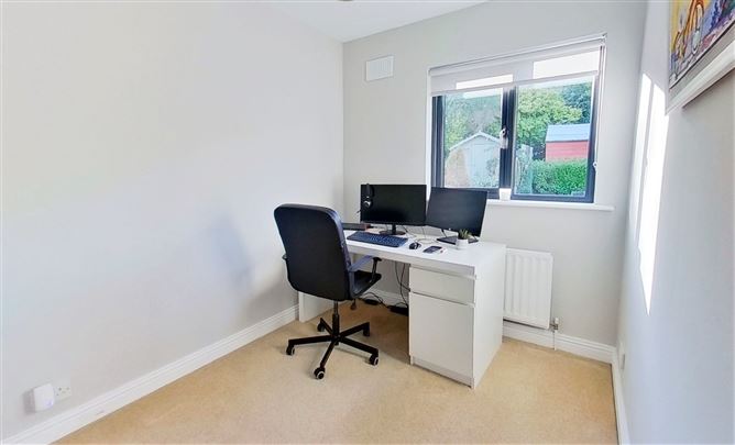 65 Cabinteely Green, Cabinteely, Dublin 18