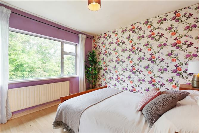 7, Brookdale, Old Bawn, Tallaght, Dublin 24