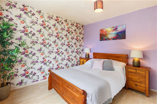 7, Brookdale, Old Bawn, Tallaght, Dublin 24