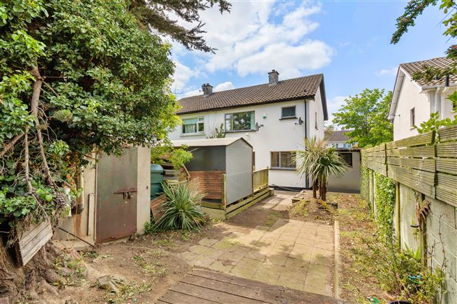 7, Brookdale, Old Bawn, Tallaght, Dublin 24
