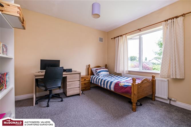 24 Whitefields, Portarlington, Laois