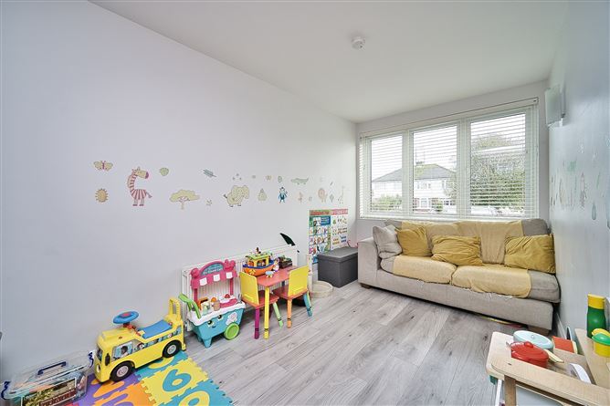 8 Maple Grove, Rathcoole, Dublin
