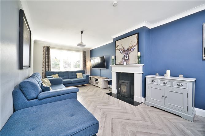 8 Maple Grove, Rathcoole, Dublin