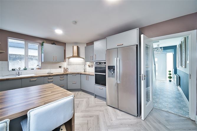 8 Maple Grove, Rathcoole, Dublin