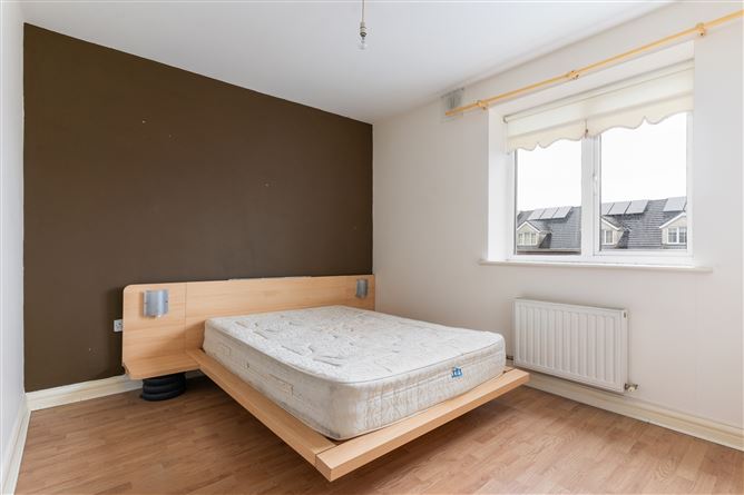 6 Eaton Green, Rathcoole, County Dublin
