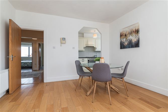 Apartment 164 The Oval, Tullyvale, Cherrywood, Dublin 18