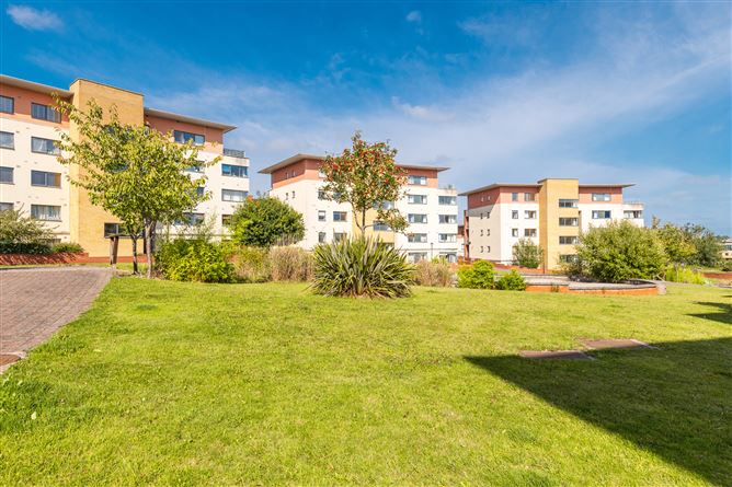 Apartment 164 The Oval, Tullyvale, Cherrywood, Dublin 18