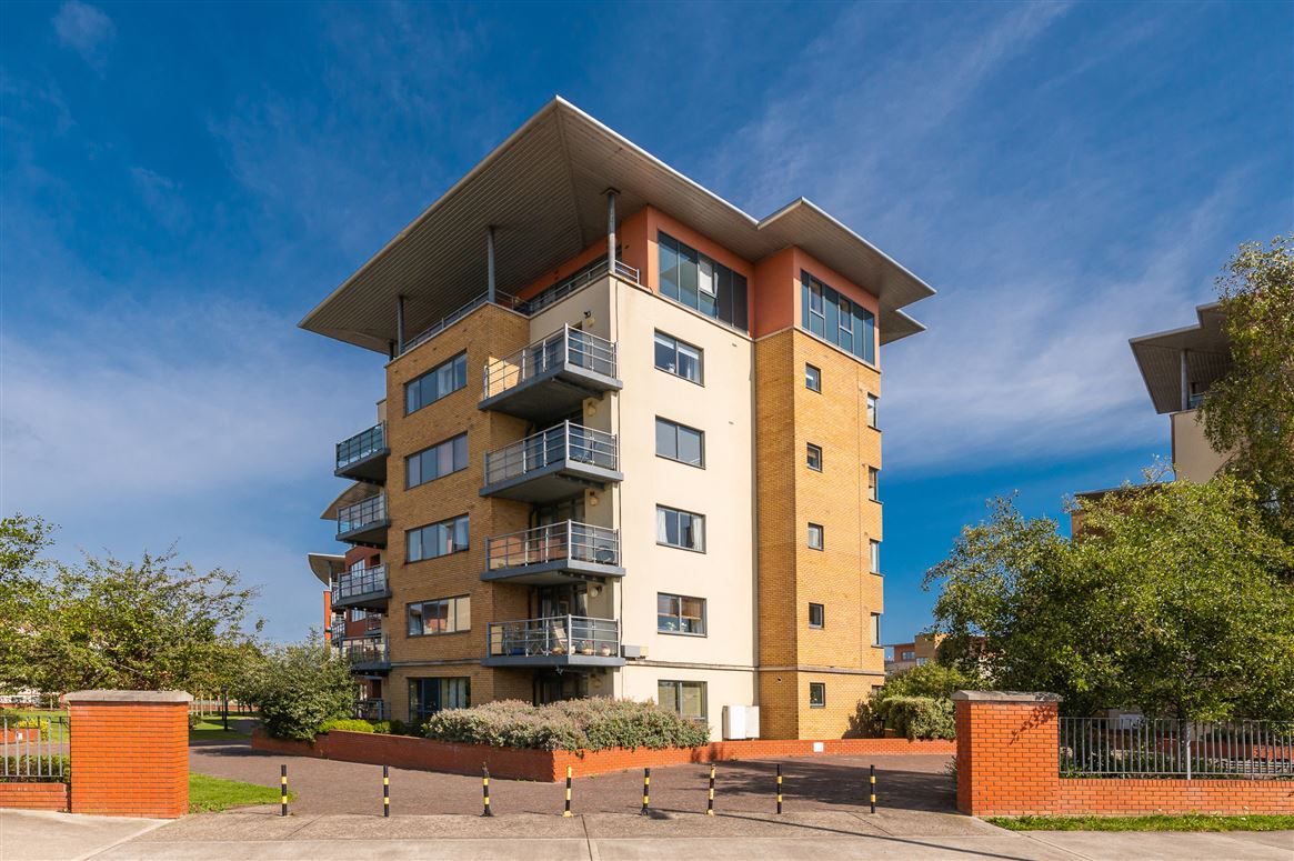 Apartment 164 The Oval, Tullyvale, Cherrywood, Dublin 18